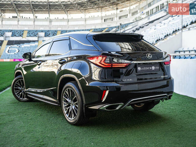 Лексус РХ, объемом двигателя 2 л и пробегом 135 тыс. км за 34500 $, фото 9 на Automoto.ua