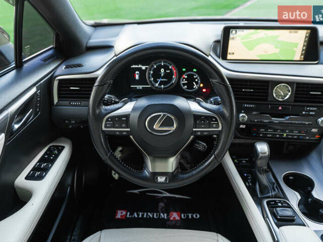 Лексус РХ, объемом двигателя 2 л и пробегом 135 тыс. км за 34500 $, фото 44 на Automoto.ua