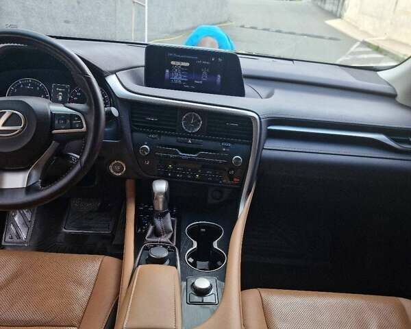 Лексус РХ, объемом двигателя 2 л и пробегом 59 тыс. км за 42000 $, фото 8 на Automoto.ua