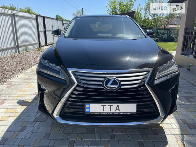 Лексус РХ, объемом двигателя 2 л и пробегом 81 тыс. км за 30300 $, фото 23 на Automoto.ua