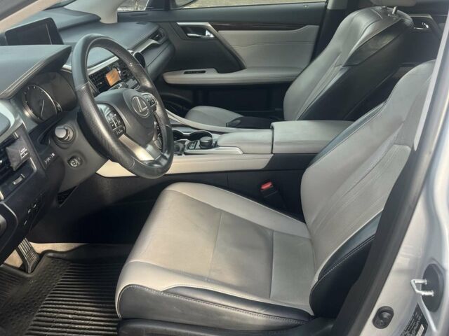 Лексус РХ, об'ємом двигуна 3.46 л та пробігом 85 тис. км за 33500 $, фото 6 на Automoto.ua