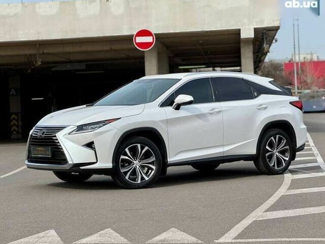 Лексус РХ, объемом двигателя 2 л и пробегом 105 тыс. км за 31800 $, фото 7 на Automoto.ua