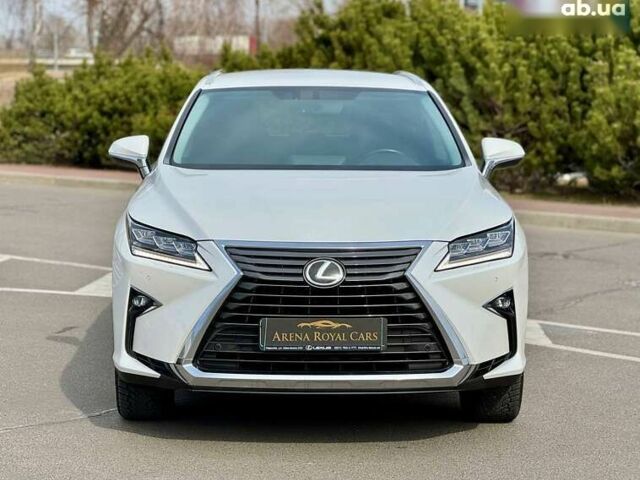 Лексус РХ, объемом двигателя 2 л и пробегом 105 тыс. км за 31800 $, фото 12 на Automoto.ua