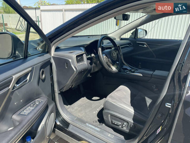 Лексус РХ, объемом двигателя 2 л и пробегом 81 тыс. км за 30300 $, фото 13 на Automoto.ua