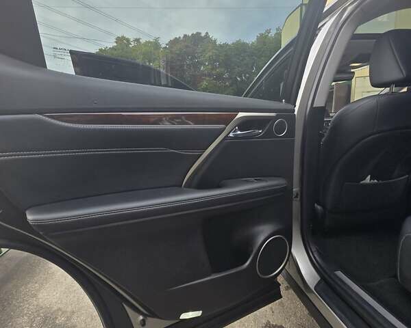 Лексус РХ, объемом двигателя 3.46 л и пробегом 90 тыс. км за 31500 $, фото 14 на Automoto.ua