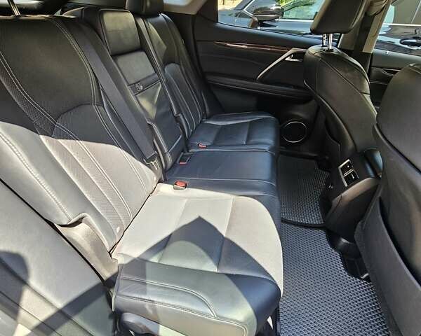 Лексус РХ, об'ємом двигуна 3.46 л та пробігом 75 тис. км за 32000 $, фото 9 на Automoto.ua
