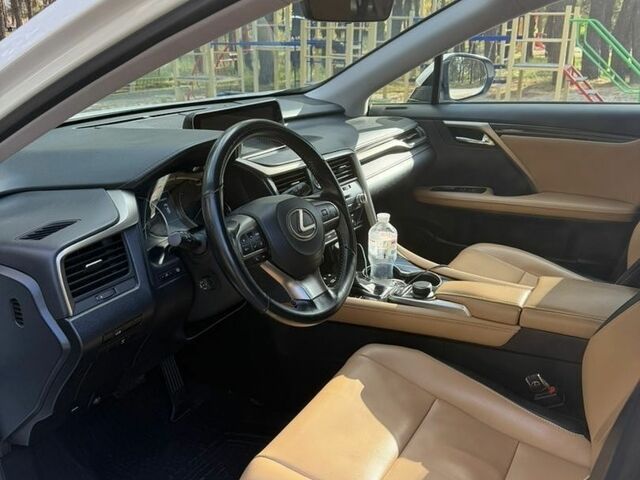 Лексус РХ, объемом двигателя 2 л и пробегом 90 тыс. км за 32500 $, фото 7 на Automoto.ua