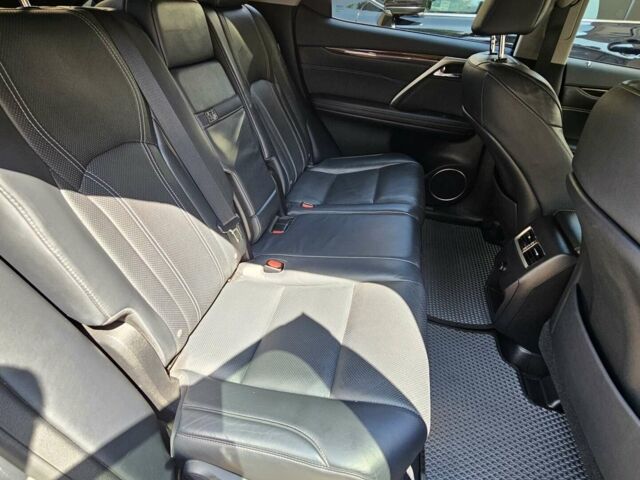 Лексус РХ, об'ємом двигуна 3.46 л та пробігом 87 тис. км за 31900 $, фото 9 на Automoto.ua