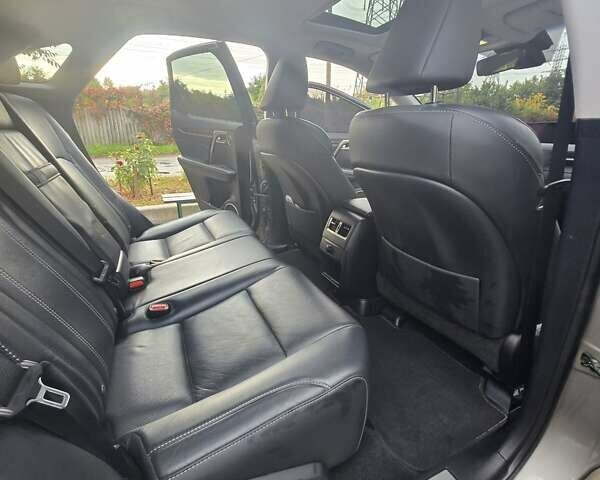 Лексус РХ, объемом двигателя 3.46 л и пробегом 90 тыс. км за 31500 $, фото 19 на Automoto.ua
