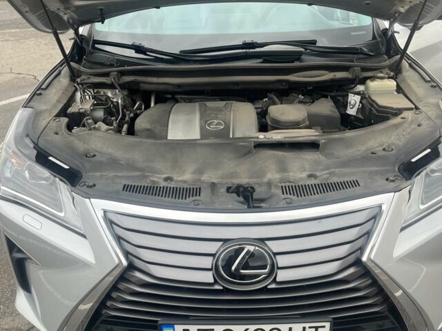 Лексус РХ, об'ємом двигуна 3.46 л та пробігом 85 тис. км за 33500 $, фото 13 на Automoto.ua