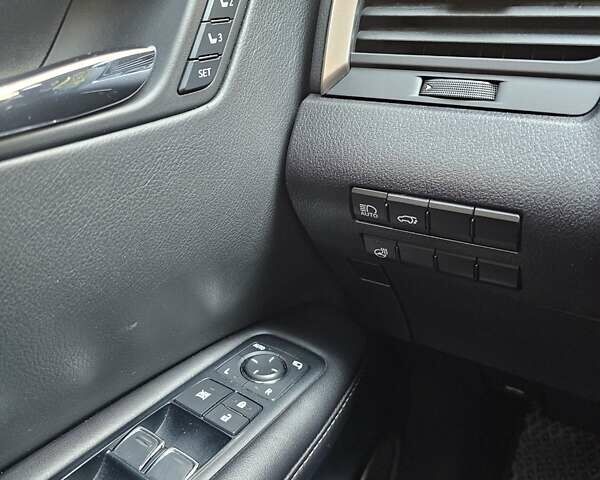Лексус РХ, об'ємом двигуна 3.46 л та пробігом 75 тис. км за 32000 $, фото 6 на Automoto.ua