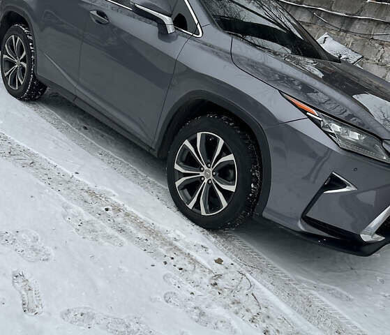 Лексус РХ, объемом двигателя 3.46 л и пробегом 85 тыс. км за 35500 $, фото 2 на Automoto.ua