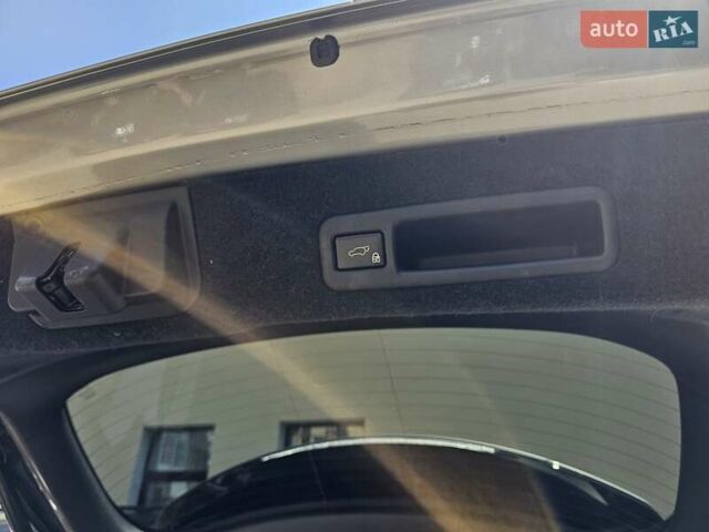 Лексус РХ, об'ємом двигуна 3.46 л та пробігом 75 тис. км за 32000 $, фото 11 на Automoto.ua
