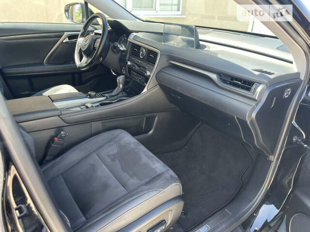 Лексус РХ, объемом двигателя 2 л и пробегом 81 тыс. км за 30300 $, фото 16 на Automoto.ua