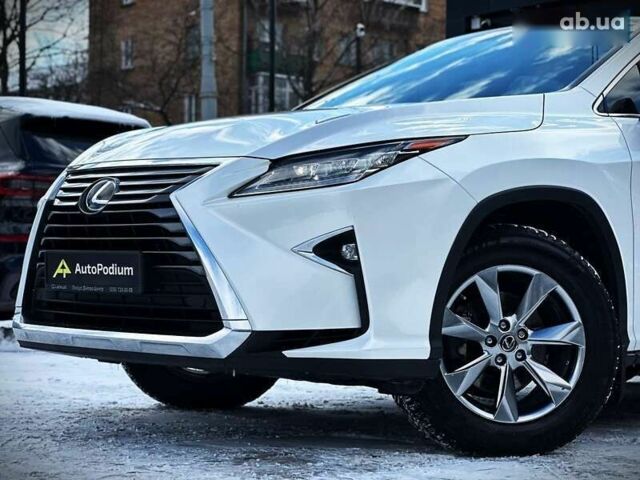 Лексус РХ, объемом двигателя 2 л и пробегом 112 тыс. км за 33500 $, фото 4 на Automoto.ua