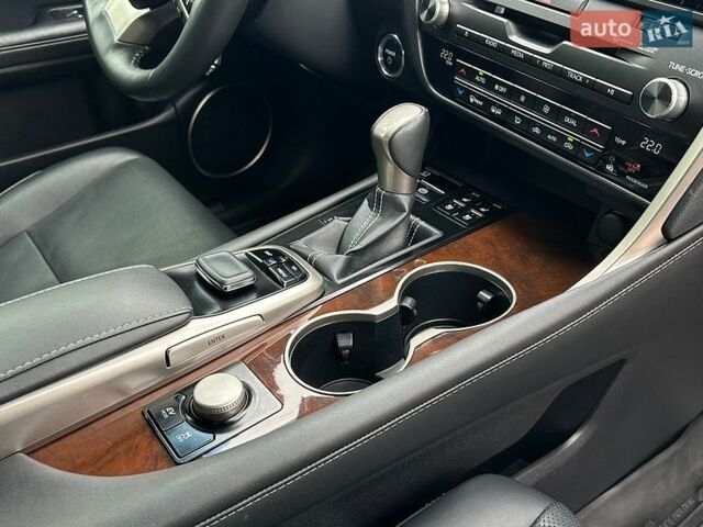 Лексус РХ, объемом двигателя 3.46 л и пробегом 89 тыс. км за 34000 $, фото 28 на Automoto.ua
