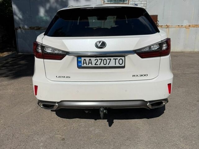 Лексус РХ, об'ємом двигуна 2 л та пробігом 200 тис. км за 30000 $, фото 3 на Automoto.ua