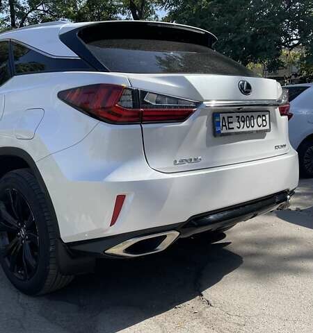 Лексус РХ, объемом двигателя 2 л и пробегом 96 тыс. км за 36000 $, фото 7 на Automoto.ua