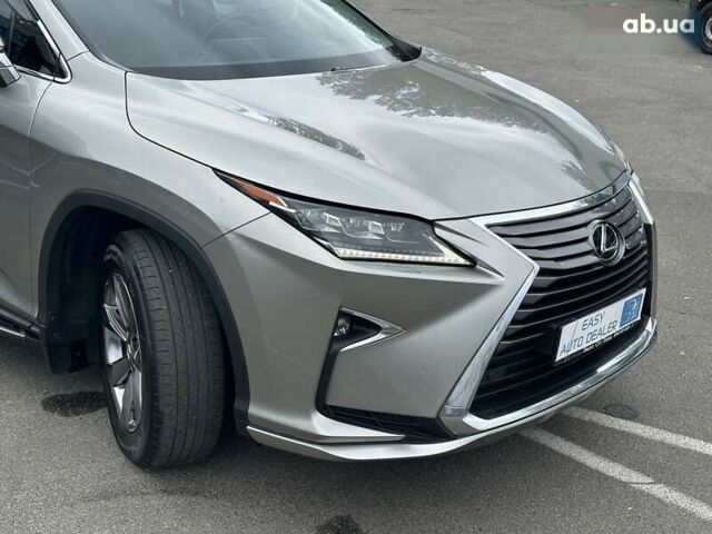 Лексус РХ, объемом двигателя 2 л и пробегом 110 тыс. км за 36990 $, фото 7 на Automoto.ua