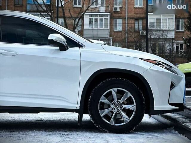 Лексус РХ, объемом двигателя 2 л и пробегом 112 тыс. км за 33500 $, фото 8 на Automoto.ua