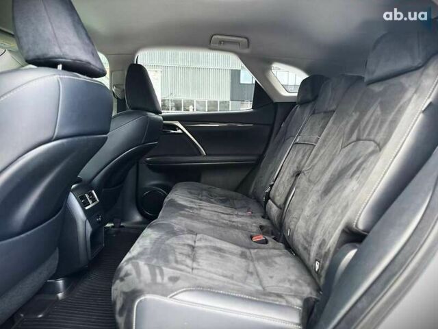 Лексус РХ, объемом двигателя 2 л и пробегом 112 тыс. км за 33500 $, фото 26 на Automoto.ua