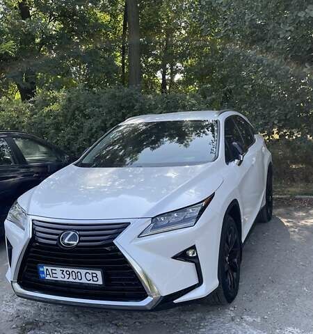 Лексус РХ, объемом двигателя 2 л и пробегом 96 тыс. км за 36000 $, фото 1 на Automoto.ua