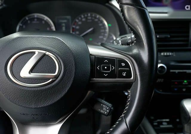Лексус РХ, объемом двигателя 2 л и пробегом 182 тыс. км за 30149 $, фото 20 на Automoto.ua