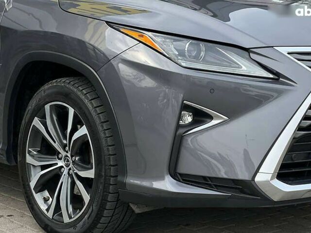 Лексус РХ, объемом двигателя 3.5 л и пробегом 100 тыс. км за 35500 $, фото 6 на Automoto.ua