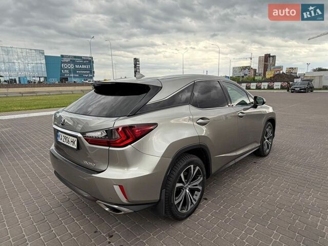 Лексус РХ, объемом двигателя 3.5 л и пробегом 121 тыс. км за 30500 $, фото 3 на Automoto.ua