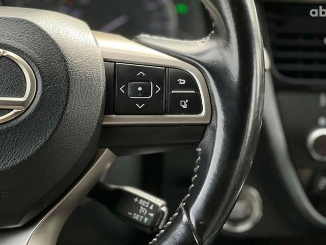 Лексус РХ, объемом двигателя 2 л и пробегом 159 тыс. км за 34700 $, фото 11 на Automoto.ua