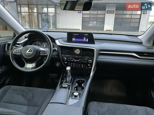 Лексус РХ, объемом двигателя 2 л и пробегом 105 тыс. км за 31000 $, фото 21 на Automoto.ua