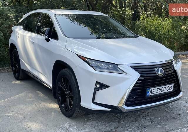 Лексус РХ, объемом двигателя 2 л и пробегом 96 тыс. км за 36000 $, фото 8 на Automoto.ua