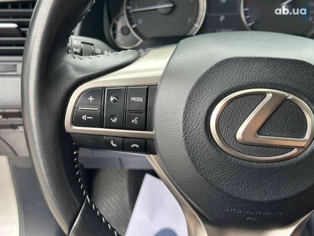 Лексус РХ, объемом двигателя 2 л и пробегом 110 тыс. км за 36990 $, фото 22 на Automoto.ua