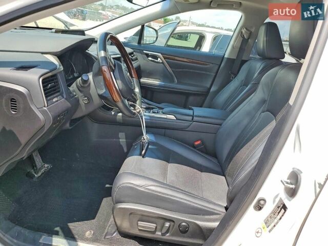 Лексус РХ, объемом двигателя 3.46 л и пробегом 72 тыс. км за 11900 $, фото 6 на Automoto.ua
