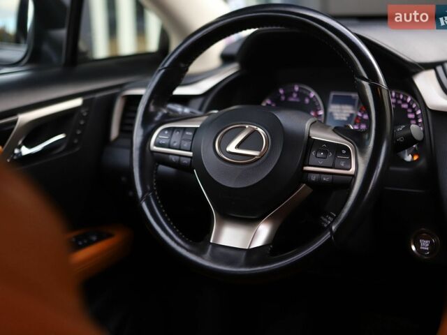 Лексус РХ, объемом двигателя 2 л и пробегом 185 тыс. км за 37500 $, фото 53 на Automoto.ua