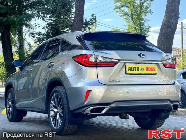 Лексус РХ, объемом двигателя 20 л и пробегом 58 тыс. км за 39999 $, фото 5 на Automoto.ua