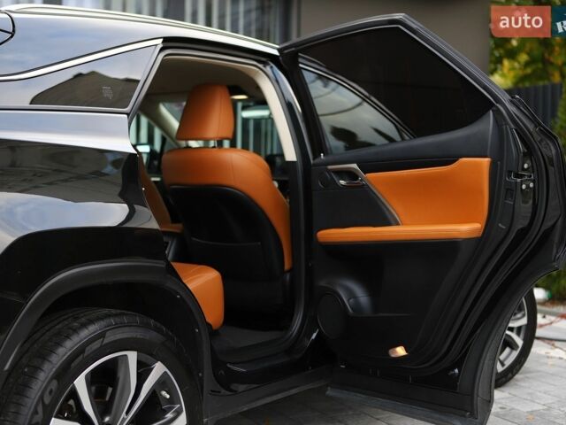 Лексус РХ, объемом двигателя 2 л и пробегом 185 тыс. км за 37500 $, фото 49 на Automoto.ua