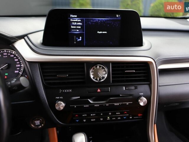 Лексус РХ, объемом двигателя 2 л и пробегом 185 тыс. км за 37500 $, фото 37 на Automoto.ua