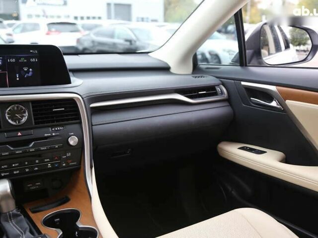 Лексус РХ, объемом двигателя 0 л и пробегом 70 тыс. км за 44000 $, фото 14 на Automoto.ua