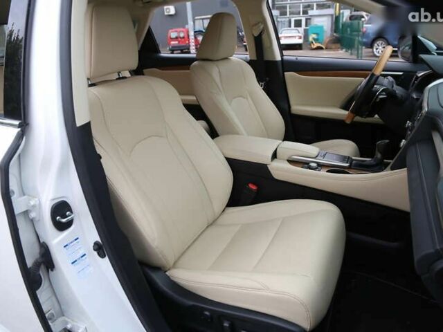 Лексус РХ, объемом двигателя 0 л и пробегом 70 тыс. км за 44000 $, фото 11 на Automoto.ua