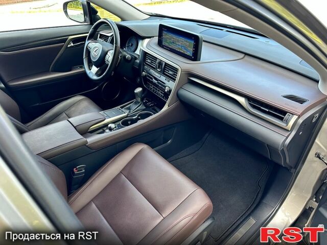 Лексус РХ, об'ємом двигуна 3.5 л та пробігом 61 тис. км за 49999 $, фото 6 на Automoto.ua