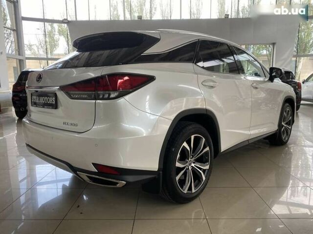 Лексус РХ, объемом двигателя 2 л и пробегом 4 тыс. км за 55900 $, фото 5 на Automoto.ua