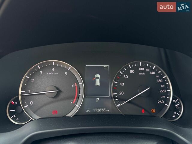 Лексус РХ, объемом двигателя 2 л и пробегом 112 тыс. км за 40600 $, фото 12 на Automoto.ua