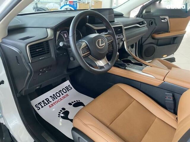 Лексус РХ, объемом двигателя 2 л и пробегом 4 тыс. км за 55900 $, фото 15 на Automoto.ua