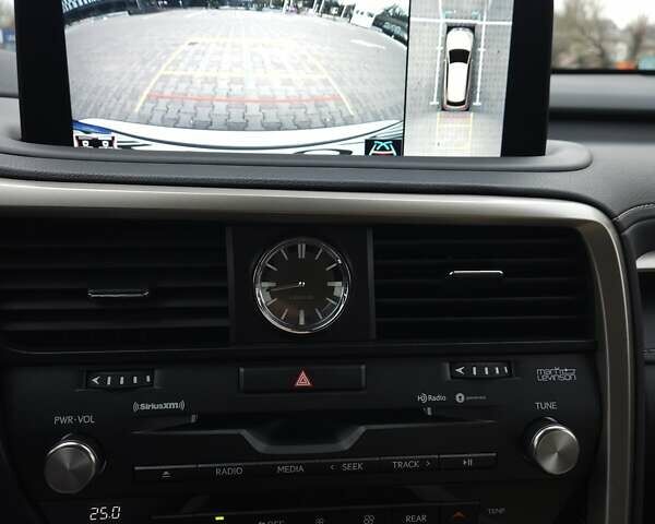 Лексус РХ, объемом двигателя 3.5 л и пробегом 30 тыс. км за 64500 $, фото 7 на Automoto.ua