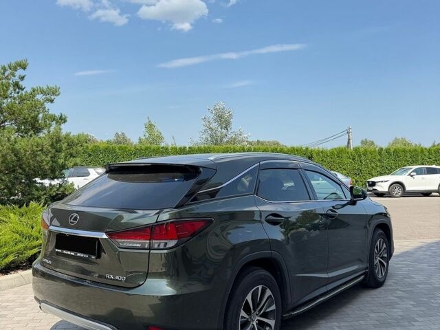 Лексус РХ, объемом двигателя 2 л и пробегом 112 тыс. км за 40600 $, фото 7 на Automoto.ua