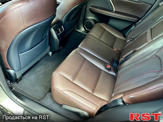 Лексус РХ, об'ємом двигуна 3.5 л та пробігом 61 тис. км за 49999 $, фото 8 на Automoto.ua