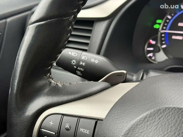 Лексус РХ, объемом двигателя 0 л и пробегом 61 тыс. км за 53900 $, фото 27 на Automoto.ua