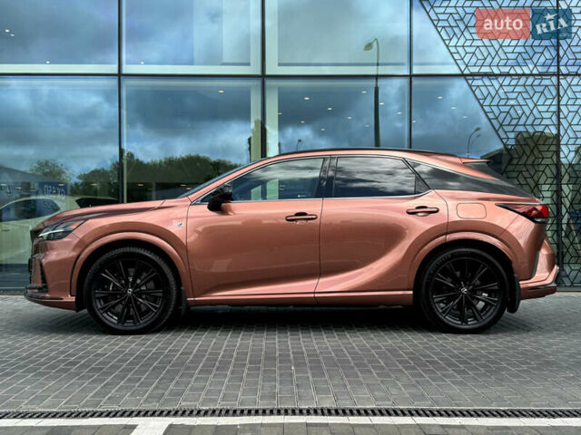 Лексус РХ, объемом двигателя 2.4 л и пробегом 24 тыс. км за 87400 $, фото 3 на Automoto.ua