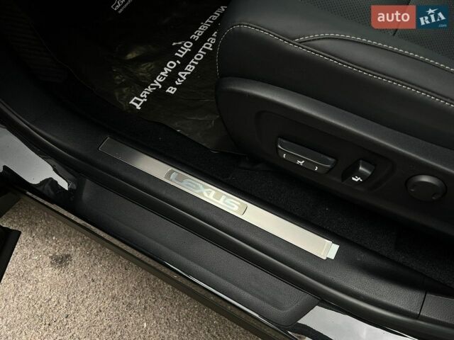Лексус РХ, объемом двигателя 3.5 л и пробегом 1 тыс. км за 59950 $, фото 54 на Automoto.ua